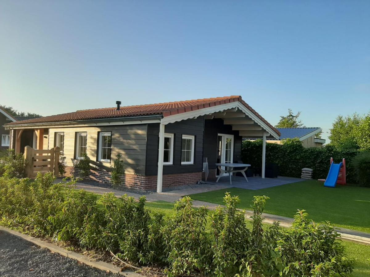 Luxe Chalet 'Wysha' Sint Annaland Exterior photo
